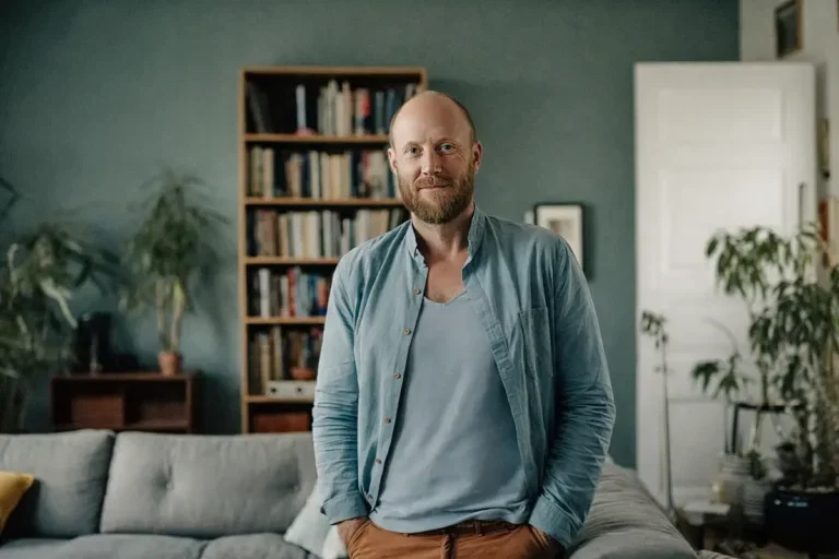 Male professional dating profile London EyeMedia Studios